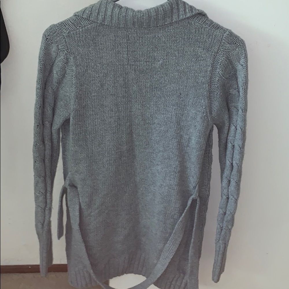 Cardigan - Picture 2 of 5